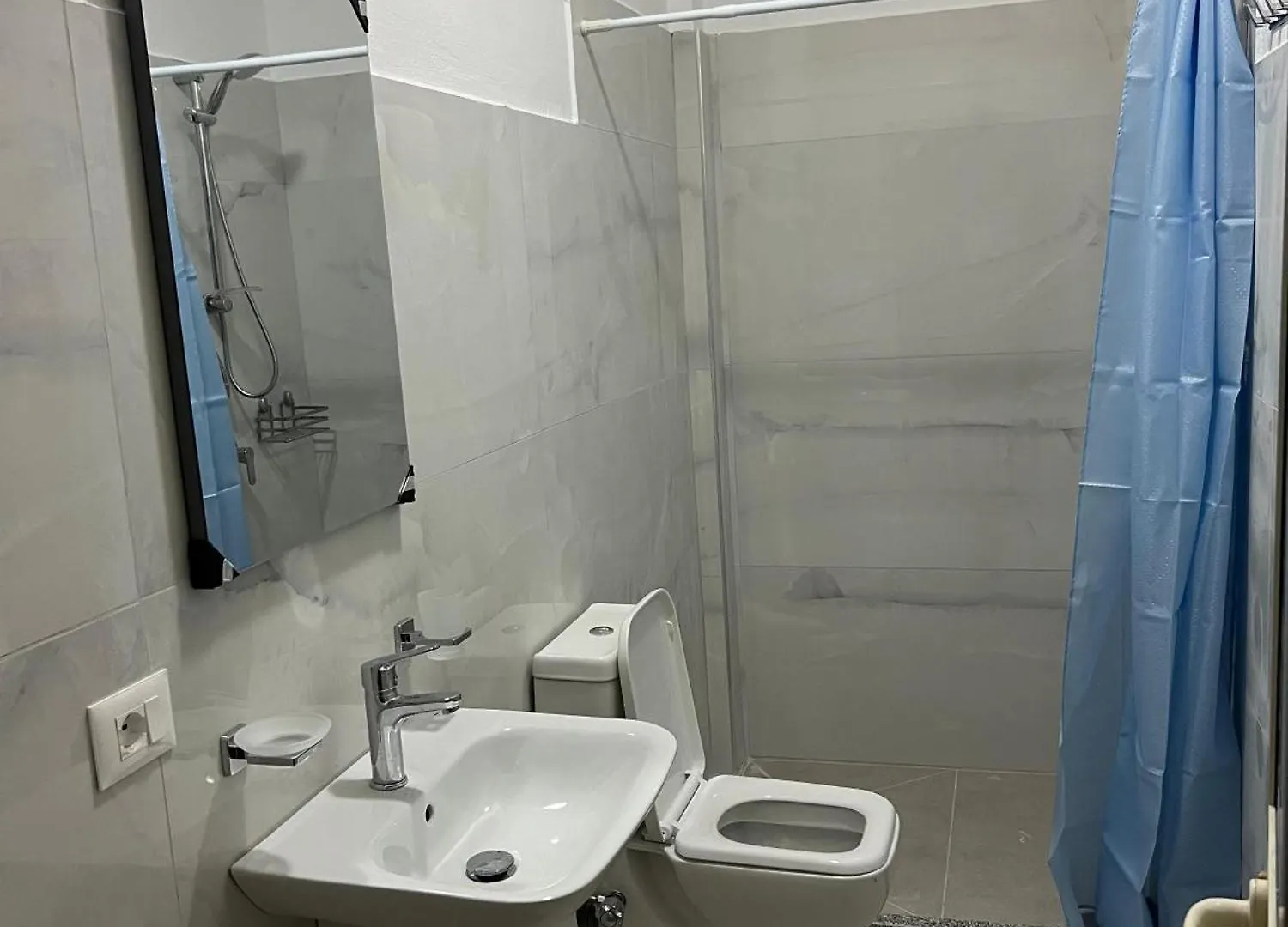 Appartamento Vila Zyle Velipojë Albania