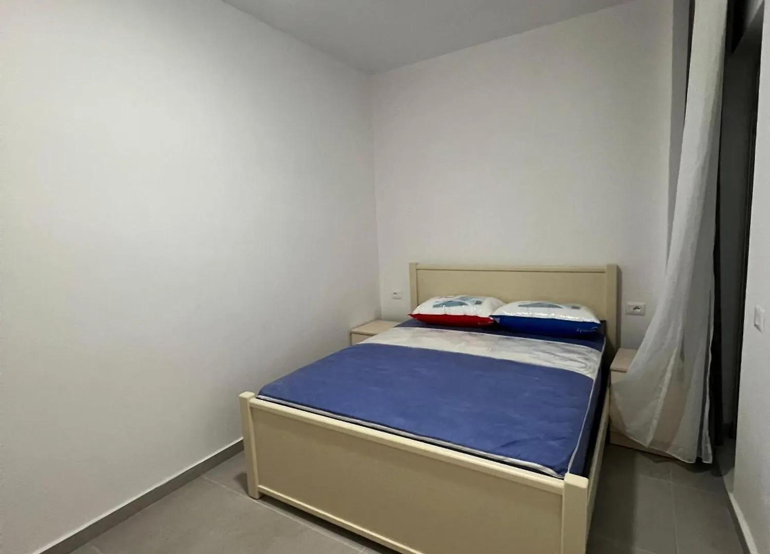 Vila Zyle Velipojë Albania